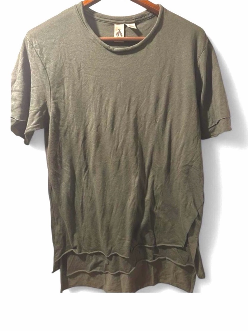 Longer Length Olive Green T-Shirt Size Men’s Medium